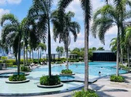 TRION KL Sky Suites KLCC View