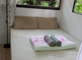 Jungle of Smiles, hotel i Koh Kood