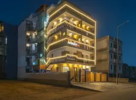 Hotel Admire Inn Sec - 44 By ASPL