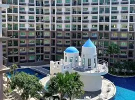 Arcadia Beach Continental