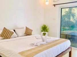 Shades Ivory - Agonda Beach Resort, ξενοδοχείο σε Agonda