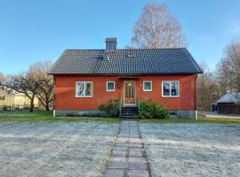 Nice Home In Bolmsö With Lake View