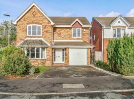 Spacious 4 Bedroom Warrington House with Free Parking Perfect for Contractors, Families and Business Guests, hotel i Great Sankey