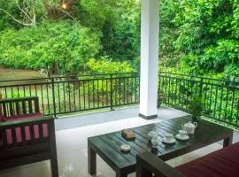 Orange Jesmine Unawatuna