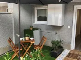 Apartamento con Jardin y Garaje
