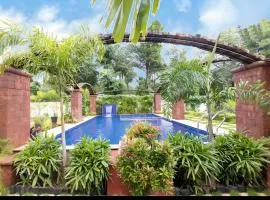 4BHK Villa in Anjuna with private Jacuzzi and pool, 1KM from beach