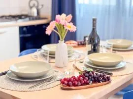 Liam Leo Suite by Ca-Sa Check