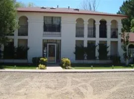 Tavares Inn Bed and Breakfast