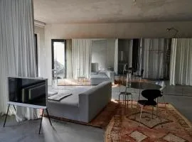 Sloboda, brand new Apartment with free Parking