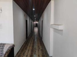 Hotel O Discus, hotel din Korādih