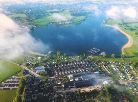 Vakantiepark Eiland van Maurik, khách sạn ở Maurik