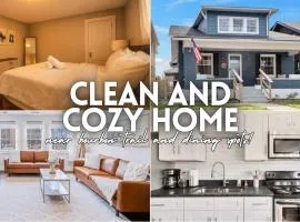 Lavish Flat w King Bed in near DT Food & Shops