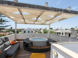 Cozy Apartment In Marzamemi With House Sea View, hotel in Marzamemi