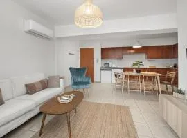 Downtown Stadium 3 Bedroom Apartment