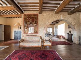 Umbrian Charm with Pool Alfresco Delight, hotel v destinaci Collazzone