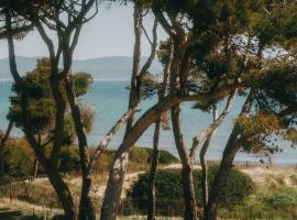 Le Domaine de la mer - Beach hotel Nature&Authenticité Hyères、イエールのホテル