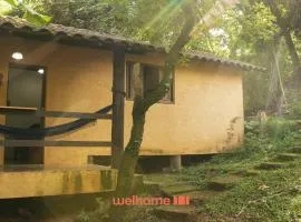 Chale Rural em Nova Lima com Vista para o Jardim