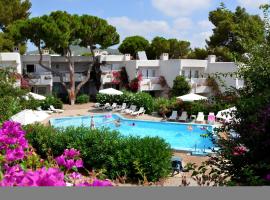 Atlas Apartments Ibiza, apartament din Santa Eularia des Riu