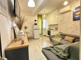 Luxury Lazar Towers Palas Mall Center Area