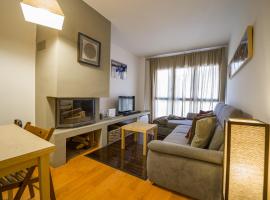 Acogedor apartamento vacacional en La Molina - Alp, hotel em Alp