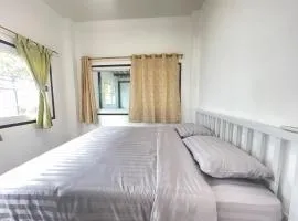 Haiya Holiday House 2