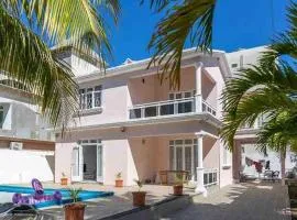 Villa Cocotier Piscine privée et plage à 5 mn à pied