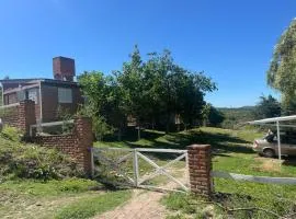 Cabañas el atardecer de Andrés - Flor Serrana - Tanti