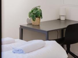 Copenhagen Getaway Cute Studio for Two 1, hotel em Copenhague