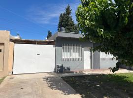 Barrio el Trebol A1, ξενοδοχείο σε San Martin