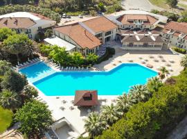 Lycus River Thermal Hotel، فندق في باموكالي