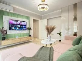 Pink Story by Glam Apartments Airport Area