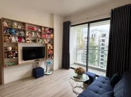 Fully Furnished 2 Bedroom Apartment, Luxury Masteri Lumiere at Vinhome Grand Park D9