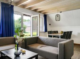 Gezinswoning op rustig park., hotel i Gramsbergen