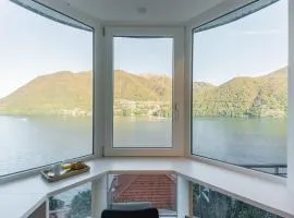 Villa Regina Retreat with Pool Lake View