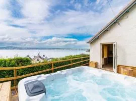 River View Cottage with Hot Tub, nr St Andrews