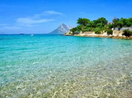 Albatross Mobile Homes on Camping Bella Italia Sardinia, Hotel in Sorso