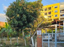 VILLA ELSA, hotel en El Colegio