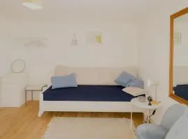 Renovated apartment near Büdingen with single beds