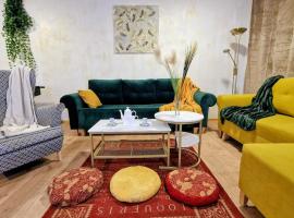 Orientarium Atlas Arena Family House, hotel in Łódź