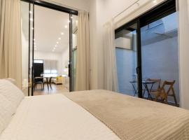 Loft moderno recién reformado con patio en el centro de Elche, hotell sihtkohas Elche