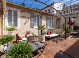 Best Western Le Comtadin, hotel v destinaci Carpentras