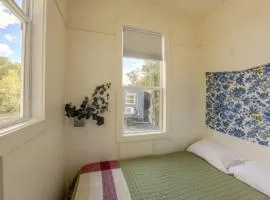 The Florio - Tiny Home, River, Hiking, and Rafting!