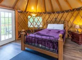 Summerset Ridge - 100 Acre Reserve, River Access, and Endless Adventure!