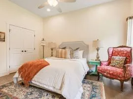 Friendswood - Quaint Home on Horse Farm, Gorgeous Views!