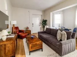 Calvert Cottage 1 - In the heart of Adams Morgan, Vintage Charm