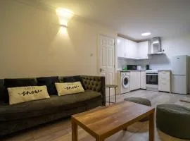 Modern 2- bed home with a cosy living Space