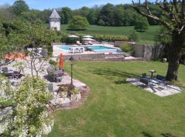 Les Vergnes, hotel s bazénem v destinaci Saint-Pardoux-le-Neuf