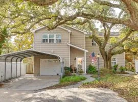 2 Mi to Atlantic Beach Coastal Retreat with Deck