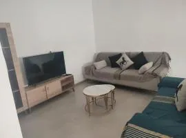 Studio en rez de jardin