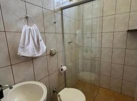 Pousada Rancho Minêro, hotel en Delfinópolis